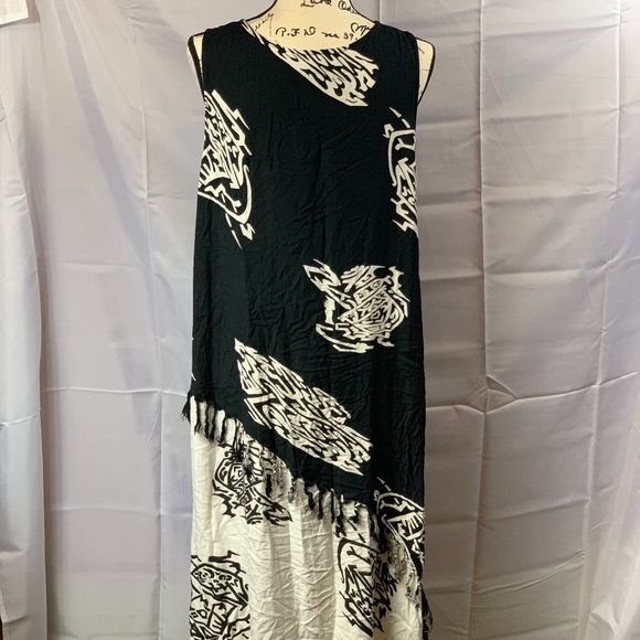 Sistahz!! sleeveless dress - Picture 3 of 5